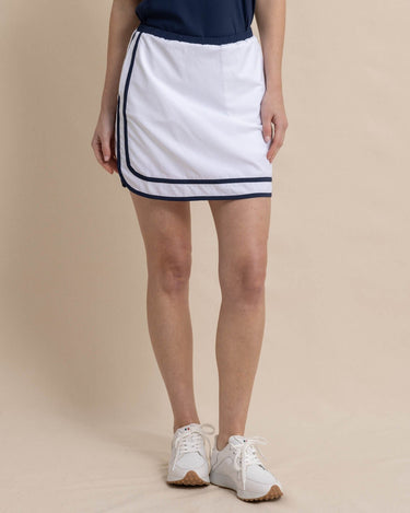 elaina-golf-skort-classic-white-front-10764_8aeabeb7-ea6d-48f8-978c-5ee64563a59f[1]