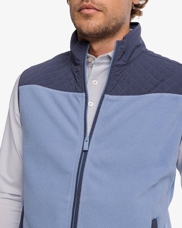 hucksley-vest-mountain-spring-blue-detail-10332[1]