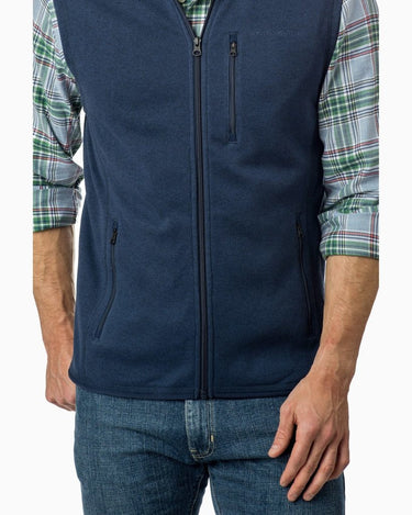 samson-peak-sweater-fleece-vest-detail1_1024x1024[1]